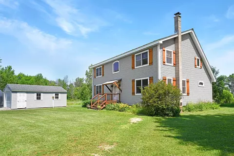 732 Station Rd, North Hero, VT 05474