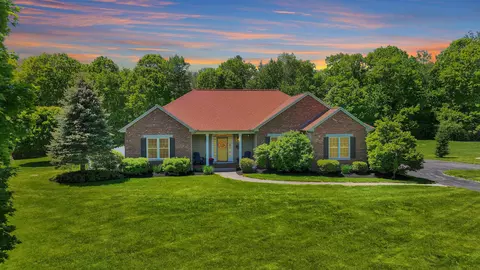 72 South Rd, Deerfield, NH 03037