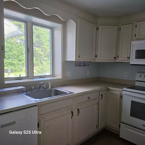 40 Old Granite Rd, Ossipee, NH 03864 photo 4
