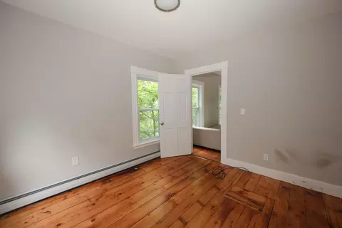 Bedroom - 449 W River Rd, Hooksett, NH 03106 photo 2 of 8