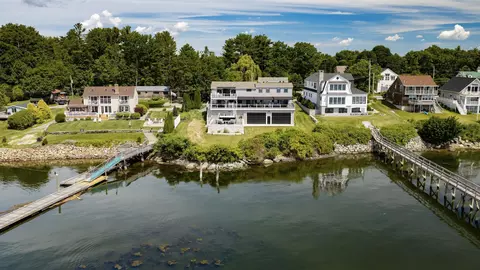 30 Cedar Point Rd, Durham, NH 03824
