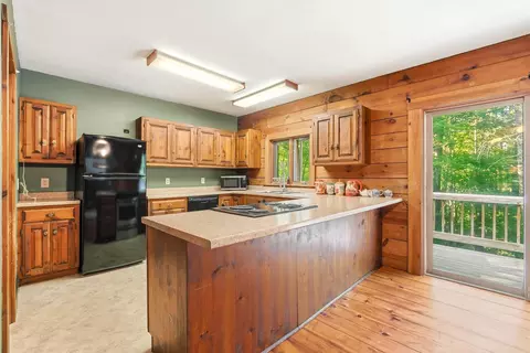 Kitchen - 304 Bean Rd, Warner, NH 03278 photo 1 of 4