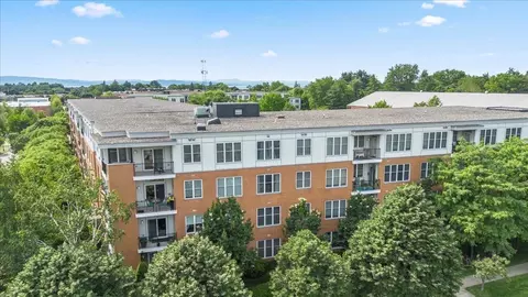 370 Farrell St #401, South Burlington, VT 05403