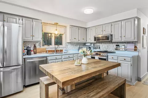 Kitchen - 429 Rolling Ridge Rd, Bartlett, NH 03812 photo 1 of 4