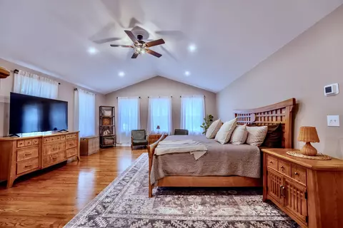 3421 River Rd, Bridgewater, NH 03264