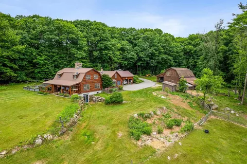 11 Pierce Lake Rd, Antrim, NH 03440