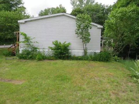 Exterior - 229 Longmoore Dr, Ryegate, VT 05042 photo 4 of 4