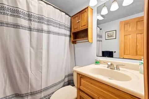 Bath - 43 Eidelweiss Dr, Madison, NH 03849 photo 1 of 3