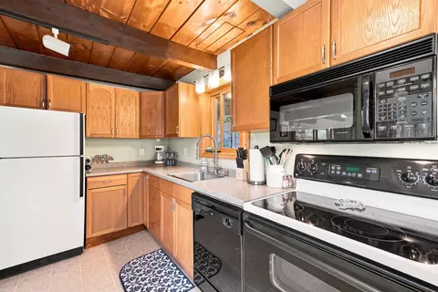 Kitchen - 43 Eidelweiss Dr, Madison, NH 03849 photo 2 of 2