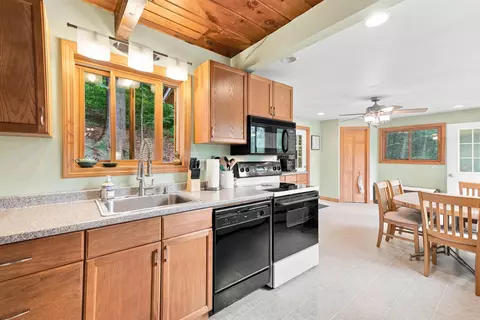Kitchen - 43 Eidelweiss Dr, Madison, NH 03849 photo 1 of 2