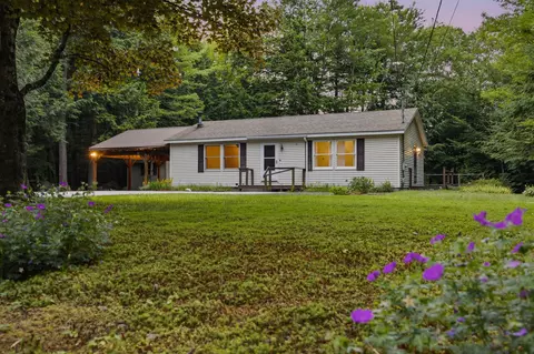 20 Potato Hill Rd, Woodstock, NH 03262