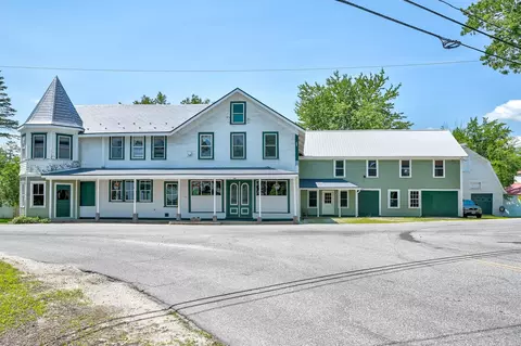 134 N Fryeburg Rd, Fryeburg, ME 04037