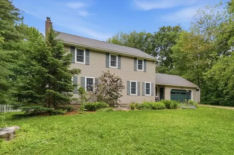490 Juniper Rdg, Shelburne, VT 05482