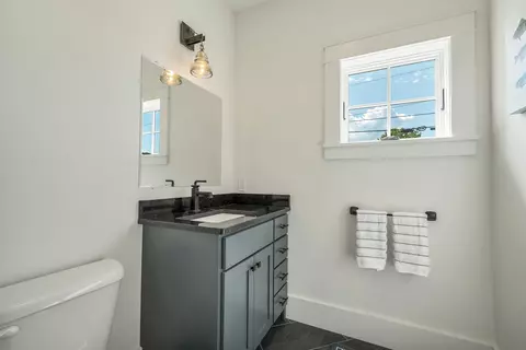 Bath - 46 King St, Wolfeboro, NH 03894 photo 1 of 3