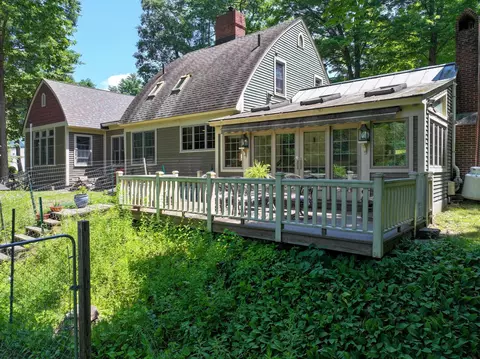 Exterior - 7 High St, Brandon, VT 05733 photo 5 of 13