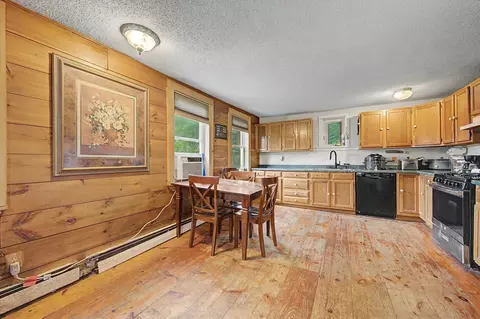 Kitchen - 893 2nd Nh Tpke, Unity, NH 03773 photo 2 of 5