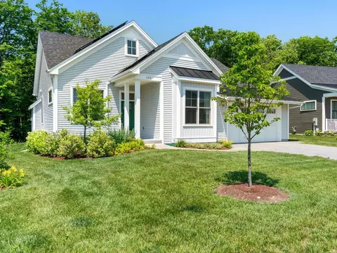 191 Elmore St, Shelburne, VT 05482