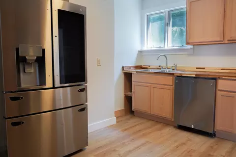 Kitchen - 48-50 Taylor Hill Rd, Proctor, VT 05765 photo 2 of 2