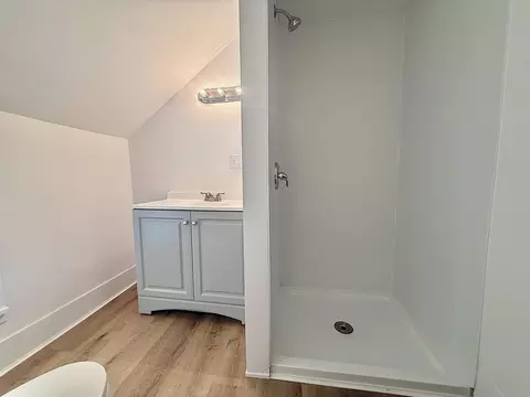 Bath - 48-50 Taylor Hill Rd, Proctor, VT 05765 photo 1 of 2