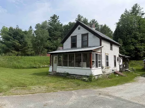 252 Stone Rd, Ryegate, VT 05069