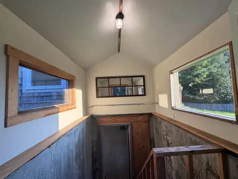 Entry Way - 806 Maple Hill Rd, Plainfield, VT 05667 photo 2 of 2