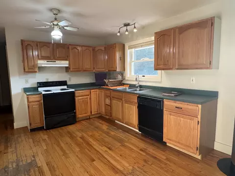 Kitchen - 806 Maple Hill Rd, Plainfield, VT 05667 photo 1 of 4