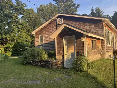 Exterior - 806 Maple Hill Rd, Plainfield, VT 05667 photo 4 of 22