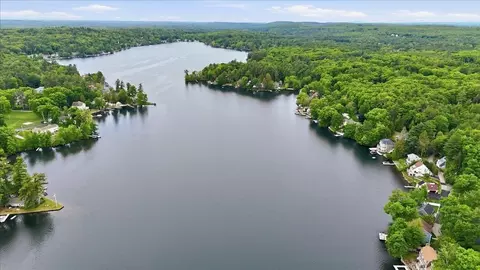 27 N Shore Rd, Windham, NH 03087 photo 14