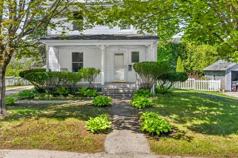Exterior - 9 Park St, Proctor, VT 05765 photo 2 of 13