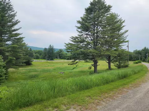 2 Hall Rd, Errol, NH 03579