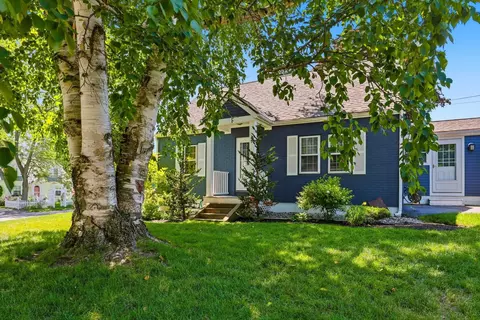 49 Aurore Ave, Manchester, NH 03109