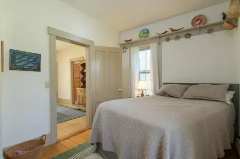 Bedroom - 185 Crown Point Rd, Springfield, VT 05156 photo 1 of 5