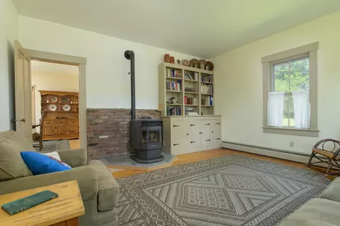 Living - 185 Crown Point Rd, Springfield, VT 05156 photo 3 of 3