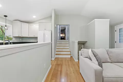 Entry Way - 65 Londonderry Rd, Windham, NH 03087 photo 2 of 4