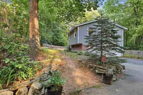 Exterior - 65 Londonderry Rd, Windham, NH 03087 photo 5 of 14