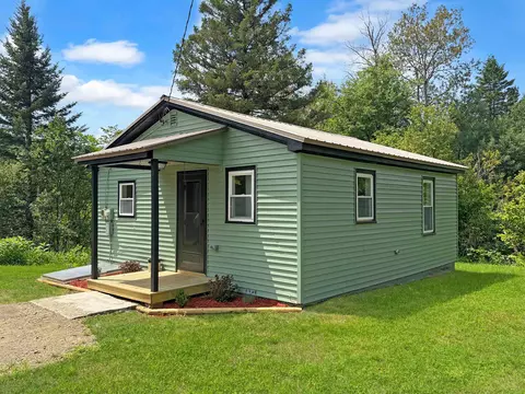400 New Hampshire Route 26, Colebrook, NH 03576