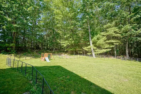 Exterior - 2 Wood Ridge Ln, Exeter, NH 03833 photo 5 of 11