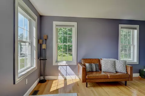 Living - 2 Wood Ridge Ln, Exeter, NH 03833 photo 2 of 3