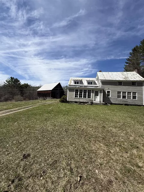 137 Foundry Rd, Tunbridge, VT 05077