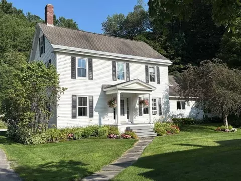 96 Sunset St, Stowe, VT 05672