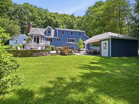 3 Indian Ridge Rd, Atkinson, NH 03811 photo 8