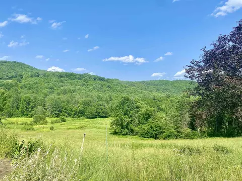 90 Limey Ln, Pomfret, VT 05053