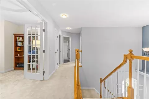 Entry Way - 56 Barrett Ln, Williston, VT 05495 photo 6 of 8