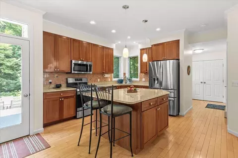 Kitchen - 56 Barrett Ln, Williston, VT 05495 photo 1 of 4