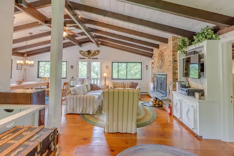 Living - 79 Sugar Run Rd, Thornton, NH 03285 photo 2 of 6