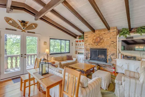Living - 79 Sugar Run Rd, Thornton, NH 03285 photo 6 of 6