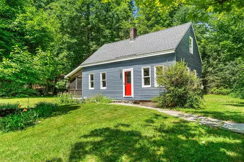 1811 Hopkinton Rd, Hopkinton, NH 03229
