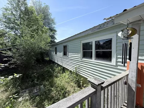 11 Willow St, Exeter, NH 03833 photo 3