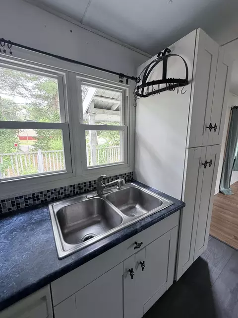 11 Willow St, Exeter, NH 03833 photo 11