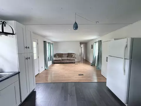 11 Willow St, Exeter, NH 03833 photo 7